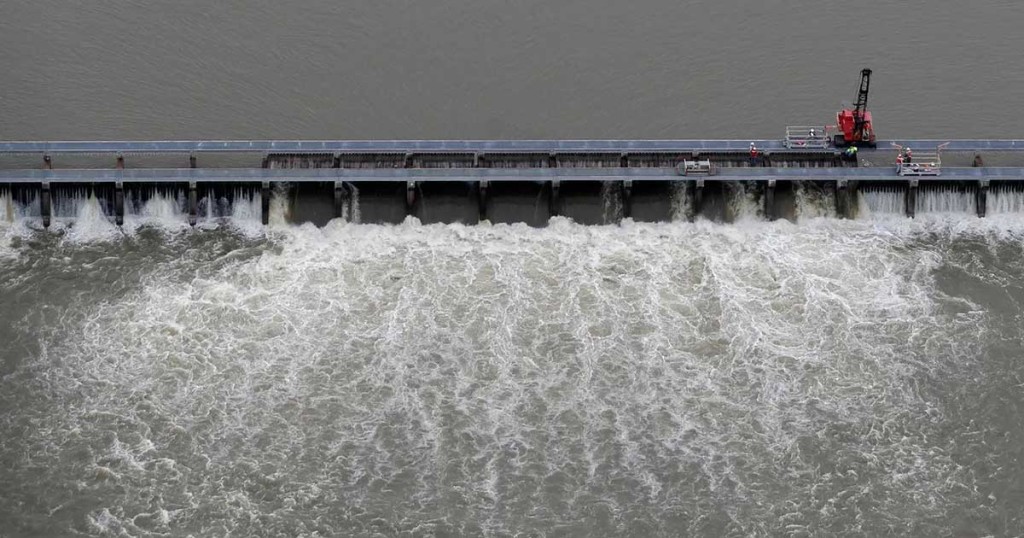 Spillway flood control and the Mississippi Sound